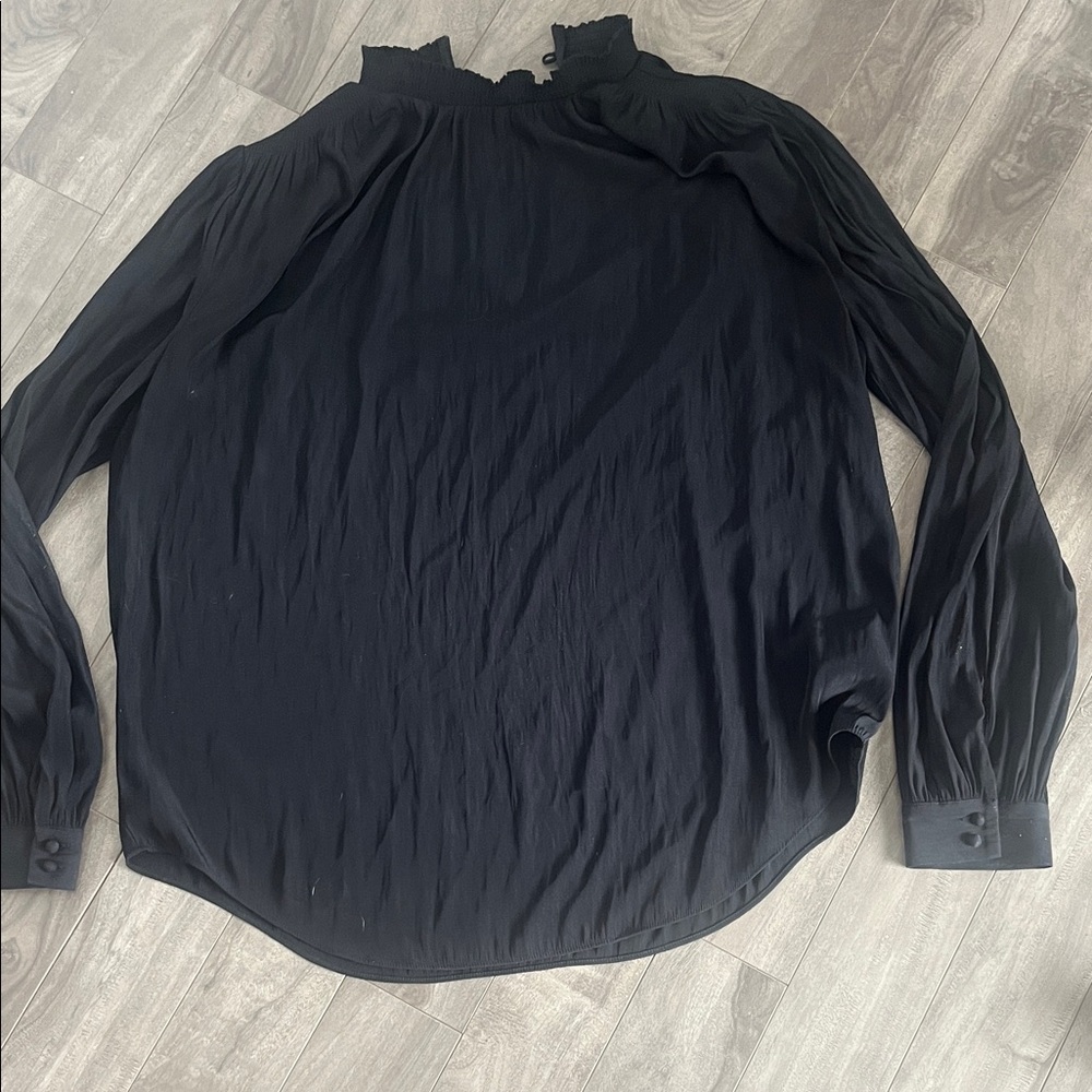 Wilfred Aritzia Black Blouse Shirt Long Sleeve